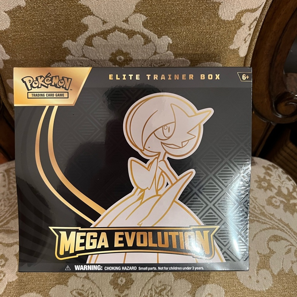 Pokemon Trading Card Game Mega Evolution Elite Trainer Box